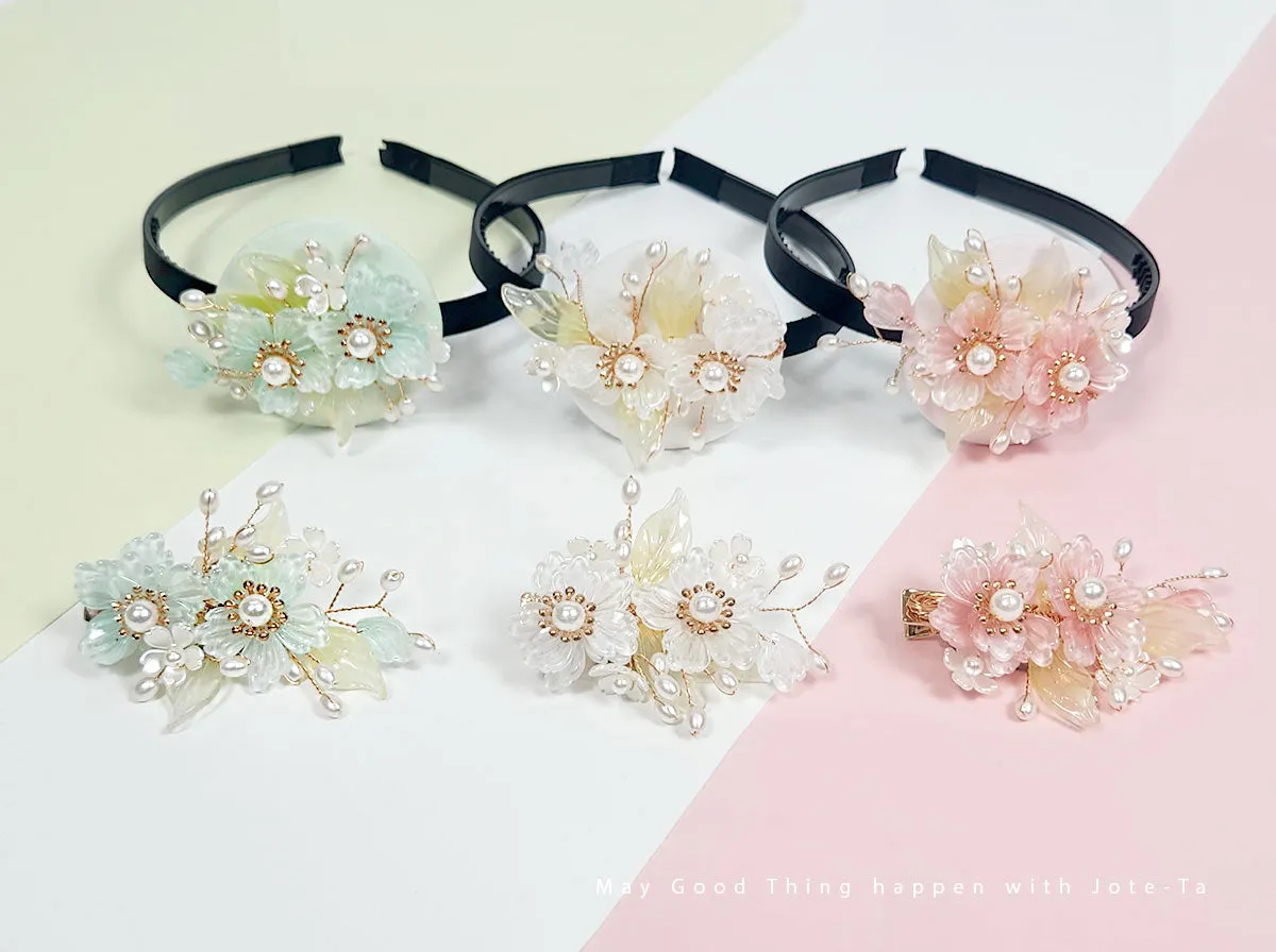 Graceful Two Blossoms Hairband (3 Colors)