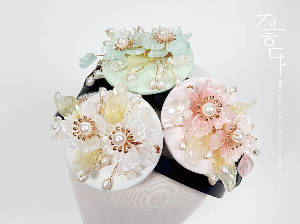 Graceful Two Blossoms Hairband (3 Colors)