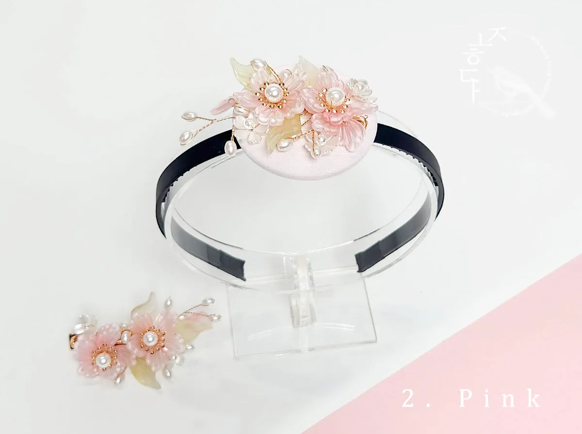 Graceful Two Blossoms Hairband (3 Colors)