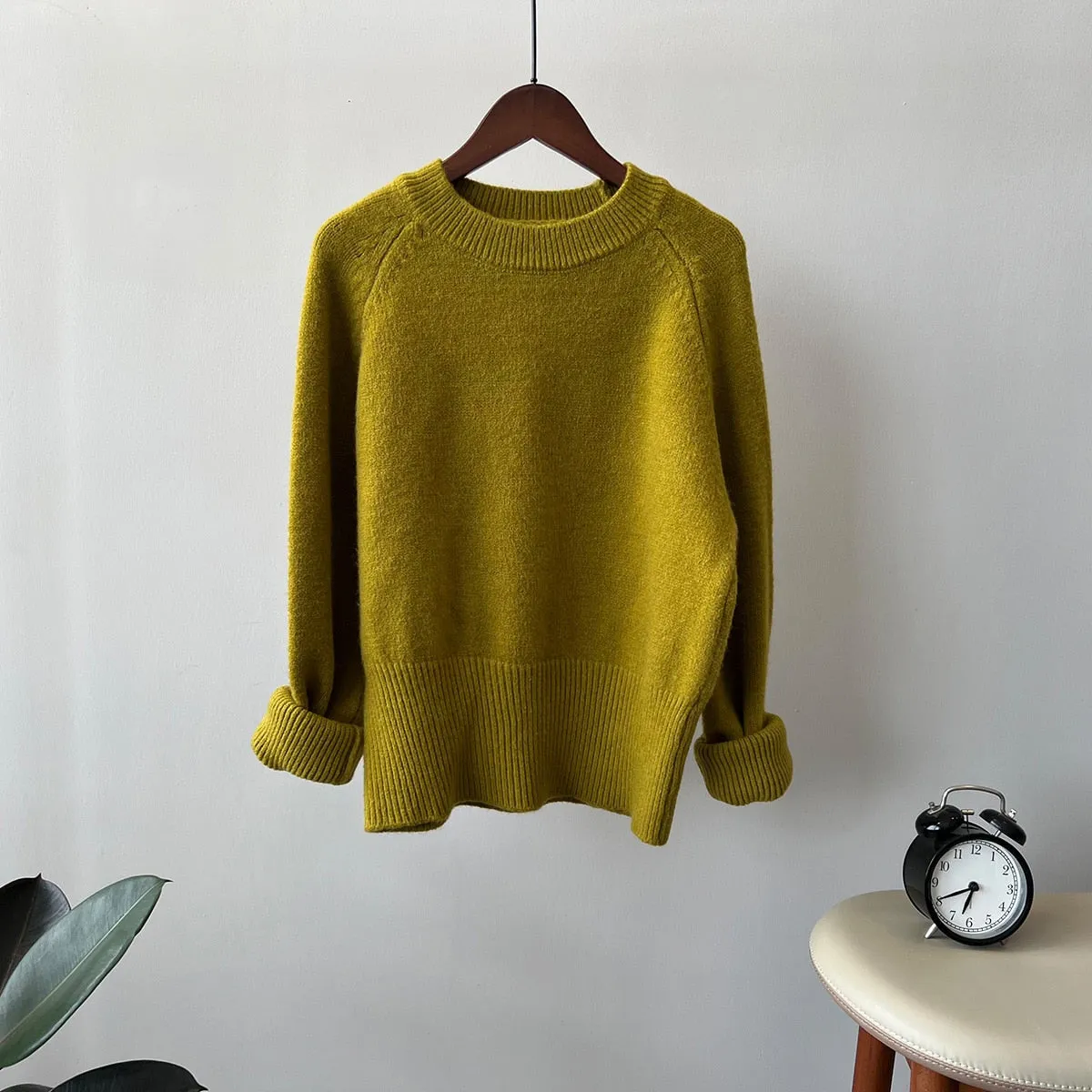 [Korean Style] 8 Color Versatile Soft Felt Round Neck Sweater