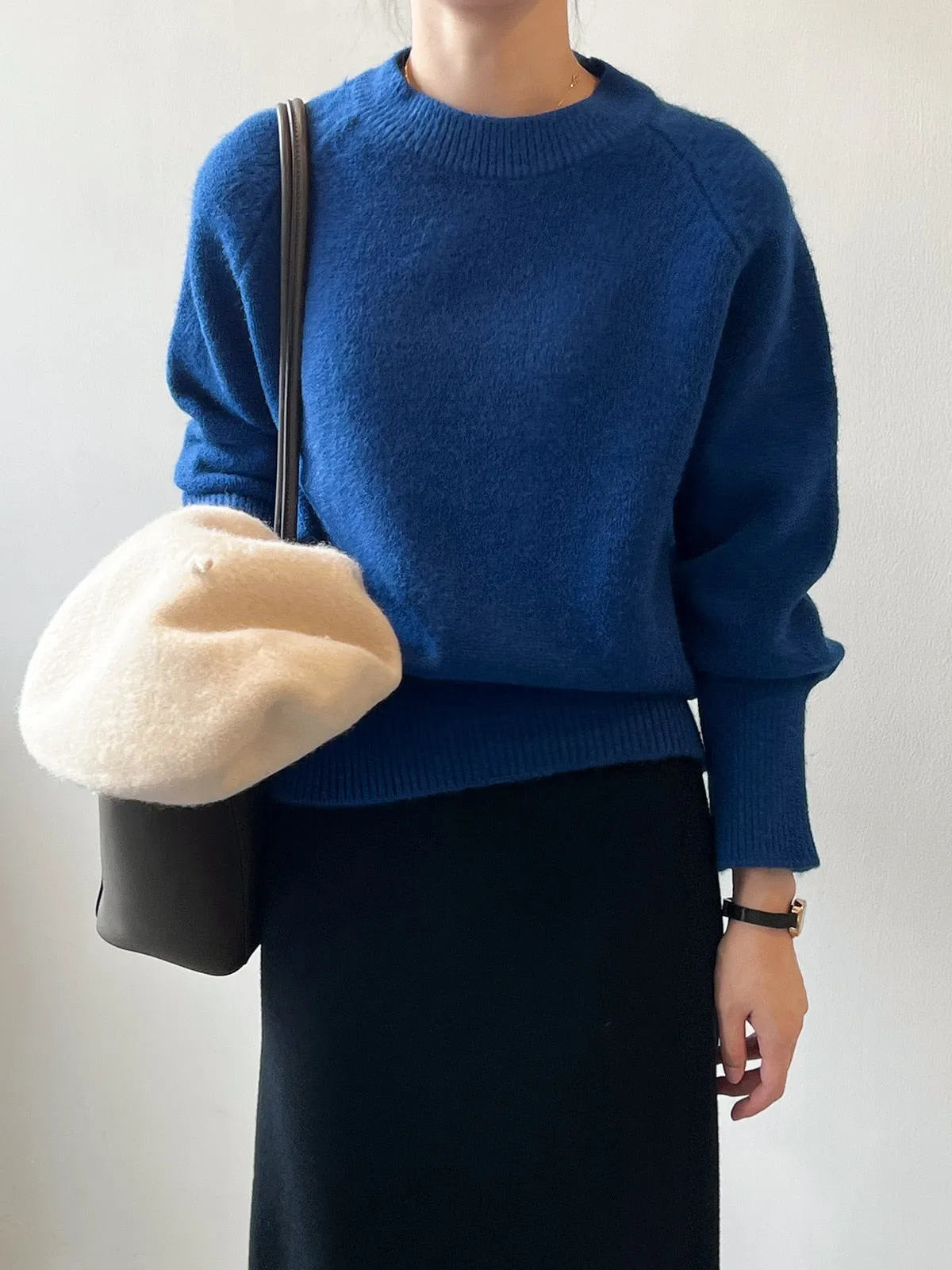 [Korean Style] 8 Color Versatile Soft Felt Round Neck Sweater