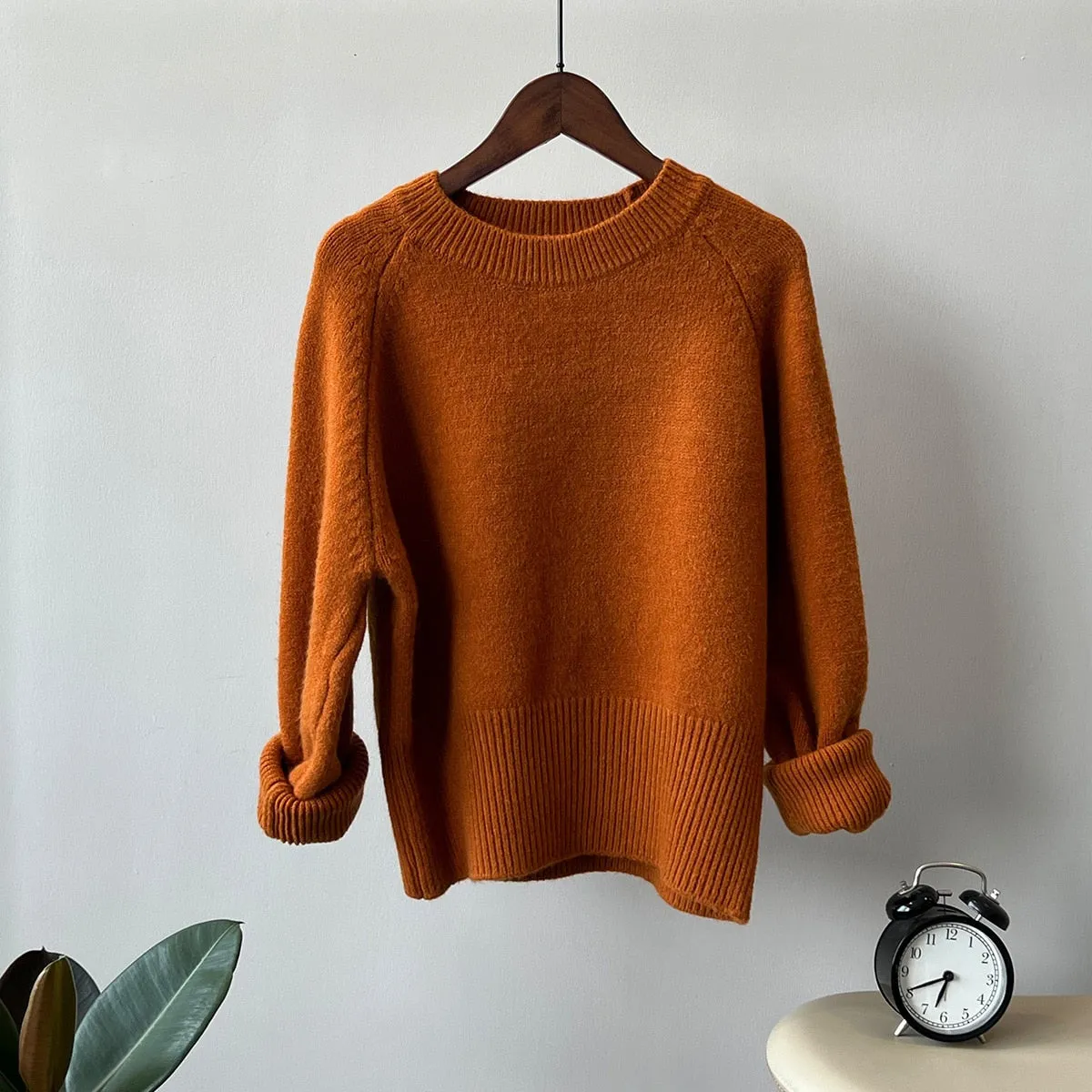 [Korean Style] 8 Color Versatile Soft Felt Round Neck Sweater