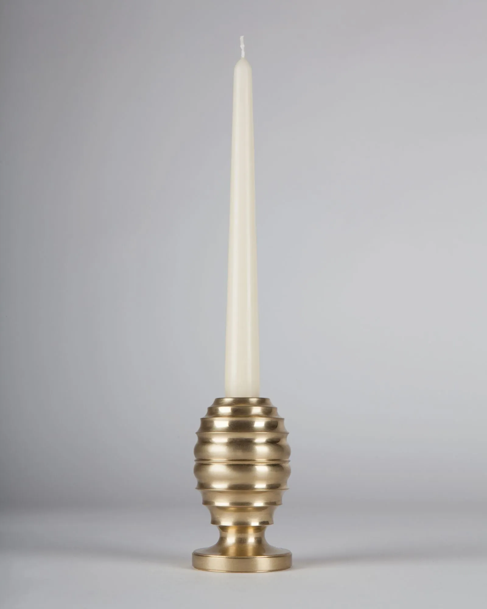 Serif Candlestick