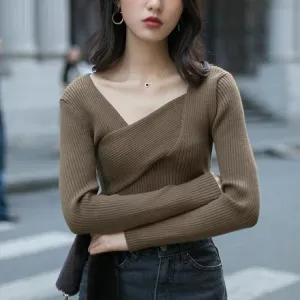 Versatile Long-sleeved V-neck Sweater