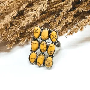 Western Nine Stone Stretchy Ring in Yellow