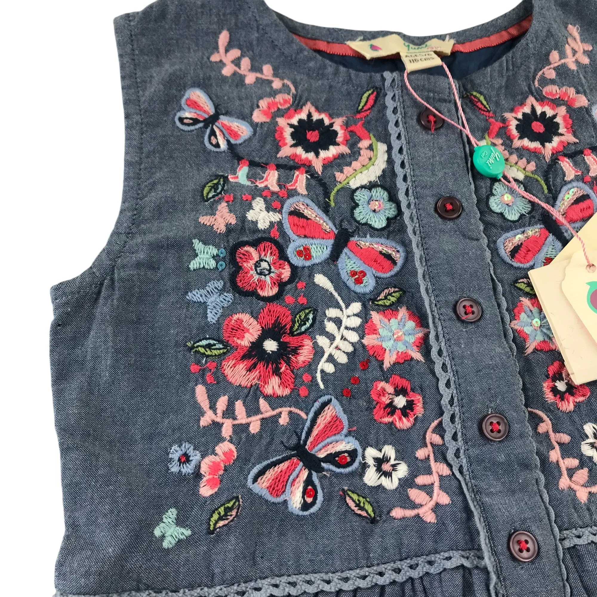 Yumi dress 5-6 years blue denim style embroidered floral cotton